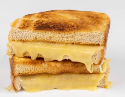 TOASTED CHEESE SANDWICH